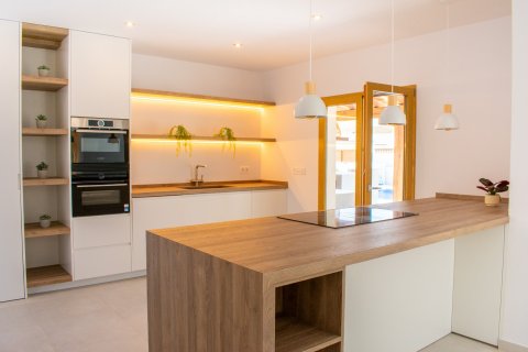 Продажа виллы в Торревьеха, Аликанте, Испания 4 спальни, 190м2 №118895 - фото 10