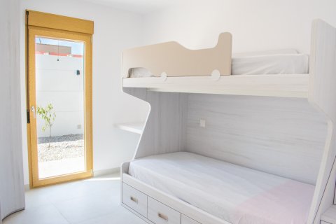 Продажа виллы в Торревьеха, Аликанте, Испания 4 спальни, 190м2 №118895 - фото 30