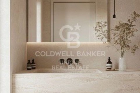 Apartment for sale in Madrid, Spain 3 bedrooms, 225 sq.m. No. 157585 - photo 12