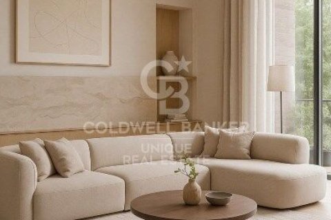 Apartment for sale in Madrid, Spain 3 bedrooms, 225 sq.m. No. 157585 - photo 2
