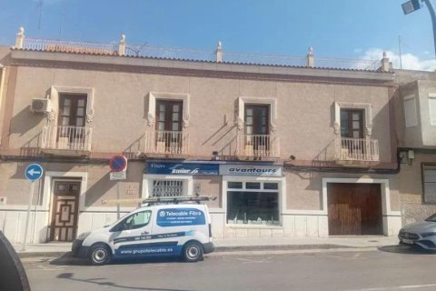 Villa en Santa Pola, Alicante, España 3 dormitorios, 512 m2 No. 163014