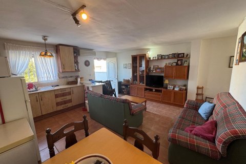 Apartamento en venta en Torrevieja, Alicante, España 3 dormitorios, 94 m2 No. 163016 - foto 4