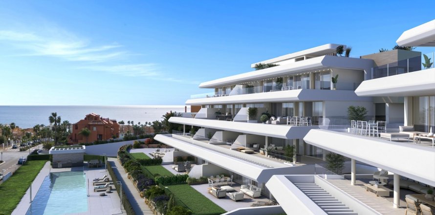 Apartment à Estepona, Malaga, Espagne 2 chambres, 160 m2 No. 169286