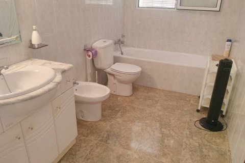 Finca till salu i Rojales, Alicante, Spanien 3 sovrum, 120 kvm. Nr. 144409 - foto 17