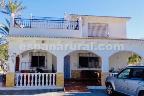 Villa in vendita a Cantoria, Almeria, Spagna 4 camere da letto, 181 mq. N° 144404 - foto 1