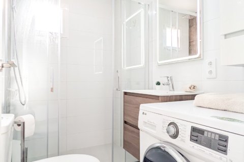 Lägenhet till salu i Torrevieja, Alicante, Spanien 3 sovrum, 82 kvm. Nr. 144405 - foto 28