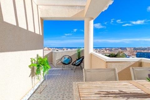 Lägenhet till salu i Torrevieja, Alicante, Spanien 3 sovrum, 82 kvm. Nr. 144405 - foto 27