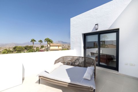 Townhouse for sale in Busot, Alicante, Spain 3 bedrooms, 130 sq.m. No. 154438 - photo 9