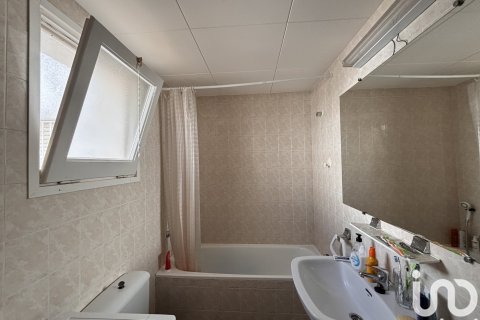 Penthouse for sale in Empuriabrava, Girona, Spain 2 bedrooms, 54 sq.m. No. 186128 - photo 22