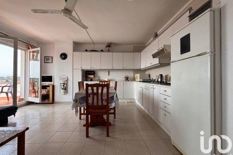 Penthouse for sale in Empuriabrava, Girona, Spain 2 bedrooms, 54 sq.m. No. 186128 - photo 10