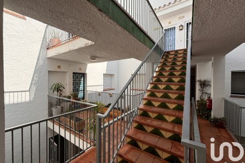 Penthouse for sale in Empuriabrava, Girona, Spain 2 bedrooms, 54 sq.m. No. 186128 - photo 25