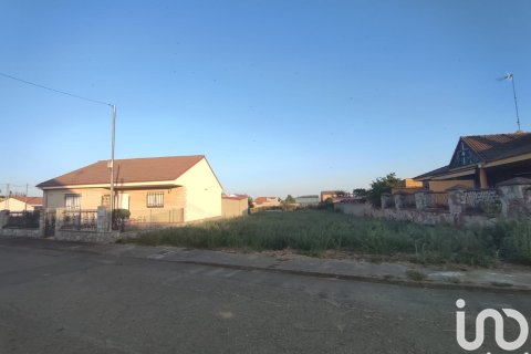 Продажа земельного участка в Вильярехо-де-Орбиго, Леон, Испания 1404м2 №186125 - фото 2