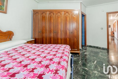 Dzīvoklis pārdošanā Dolores, Alicante, Spānijā 4 istabas, 165 m2 Nr. 186131 - attēls 13