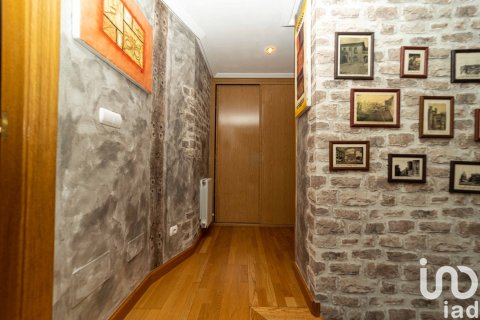 Duplex in vendita a Leon, Spagna 3 camere da letto, 131 mq. N° 186126 - foto 25