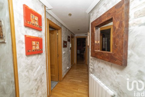 Duplex in vendita a Leon, Spagna 3 camere da letto, 131 mq. N° 186126 - foto 5