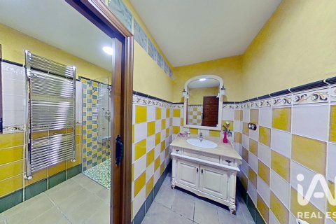 Продажа дома в Альбасете, Испания 4 спальни, 600м2 №187728 - фото 21