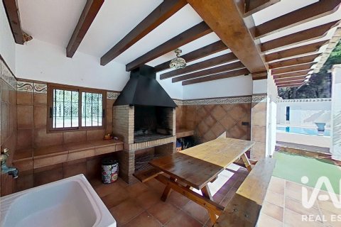Продажа дома в Альбасете, Испания 4 спальни, 600м2 №187728 - фото 11