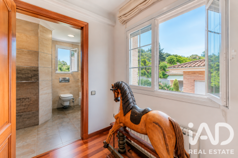Продажа дома в Жирона, Герона, Испания 317м2 №187730 - фото 30