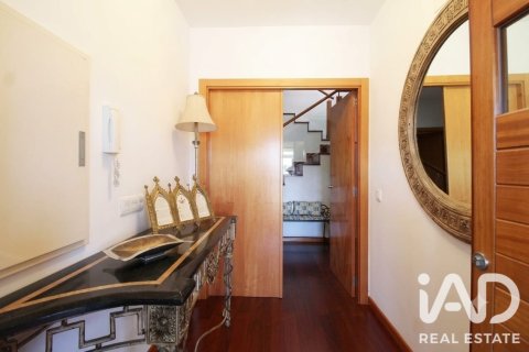 Продажа квартиры в Карраскаль-де-Баррегас, Саламанка, Испания 6 спален, 604м2 №187732 - фото 3