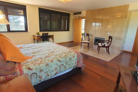 Продажа квартиры в Карраскаль-де-Баррегас, Саламанка, Испания 6 спален, 604м2 №187732 - фото 18