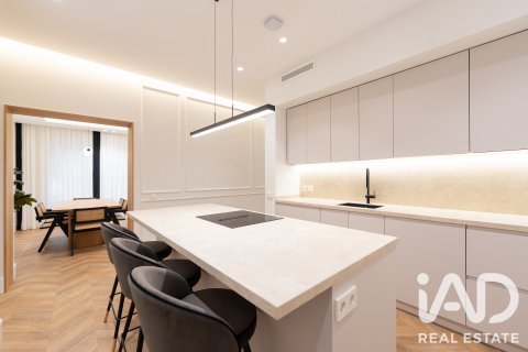 Продажа квартиры в Мадрид, Испания 2 спальни, 143м2 №187733 - фото 8