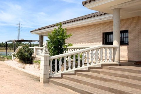 Продажа дома в Мон-Риг-дель-Камп, Таррагона, Испания 5 спален, 421м2 №187731 - фото 11