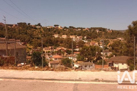 Land plot in Canyelles, Barcelona, Spain 761 sq.m. No. 187727