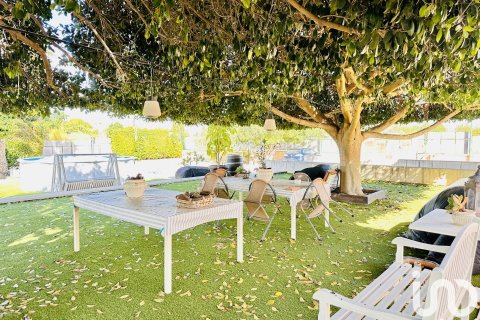 Сasa en venta en Mutxamel, Alicante, España 5 dormitorios, 489 m2 No. 154075 - foto 11