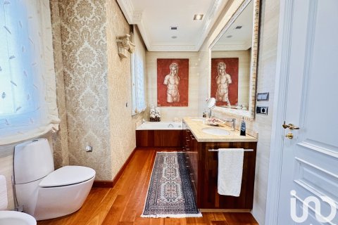 Сasa en venta en Mutxamel, Alicante, España 5 dormitorios, 489 m2 No. 154075 - foto 26