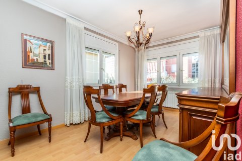 Dom w Llica D'amunt, Barcelona, Hiszpania 4 sypialnie, 400 mkw. nr 154073 – zdjęcie 17