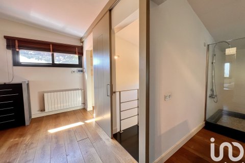 Hus till salu i Cabrera de Mar, Barcelona, Spanien 4 sovrum, 1059 kvm. Nr. 154077 - foto 22