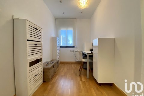 Продажа дома в Сан-Андреу-де-Льяванерес, Барселона, Испания 4 спальни, 275м2 №154074 - фото 16