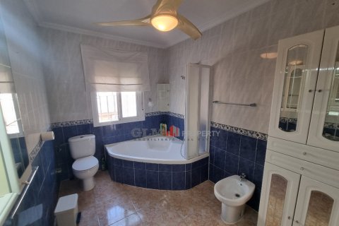 Huoneisto myytävänä Los Alcazares, Murcia, Espanja , No. 144091 - kuva 24