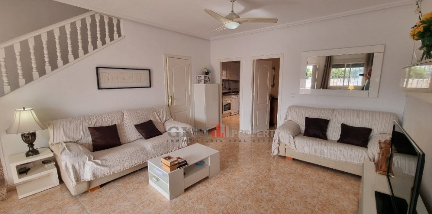 Huoneisto Los Alcazares, Murcia, Espanja No. 144091