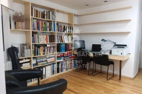 Apartamento en venta en Barcelona, España 2 dormitorios, 98 m2 No. 156730 - foto 6