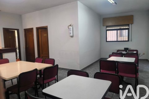 Liikekiinteistö myytävänä Astorga, Leon, Espanja, 4 makuuhuonetta, 180 m2 No. 188230 - kuva 18