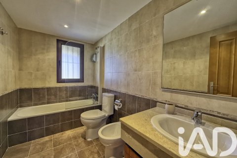 Apartamento en venta en Teruel, España 2 dormitorios, 88 m2 No. 184903 - foto 28