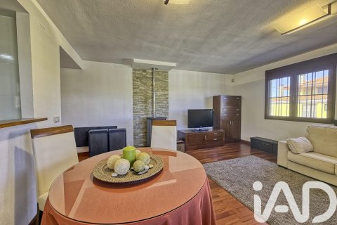 Apartamento en venta en Teruel, España 2 dormitorios, 88 m2 No. 184903 - foto 9