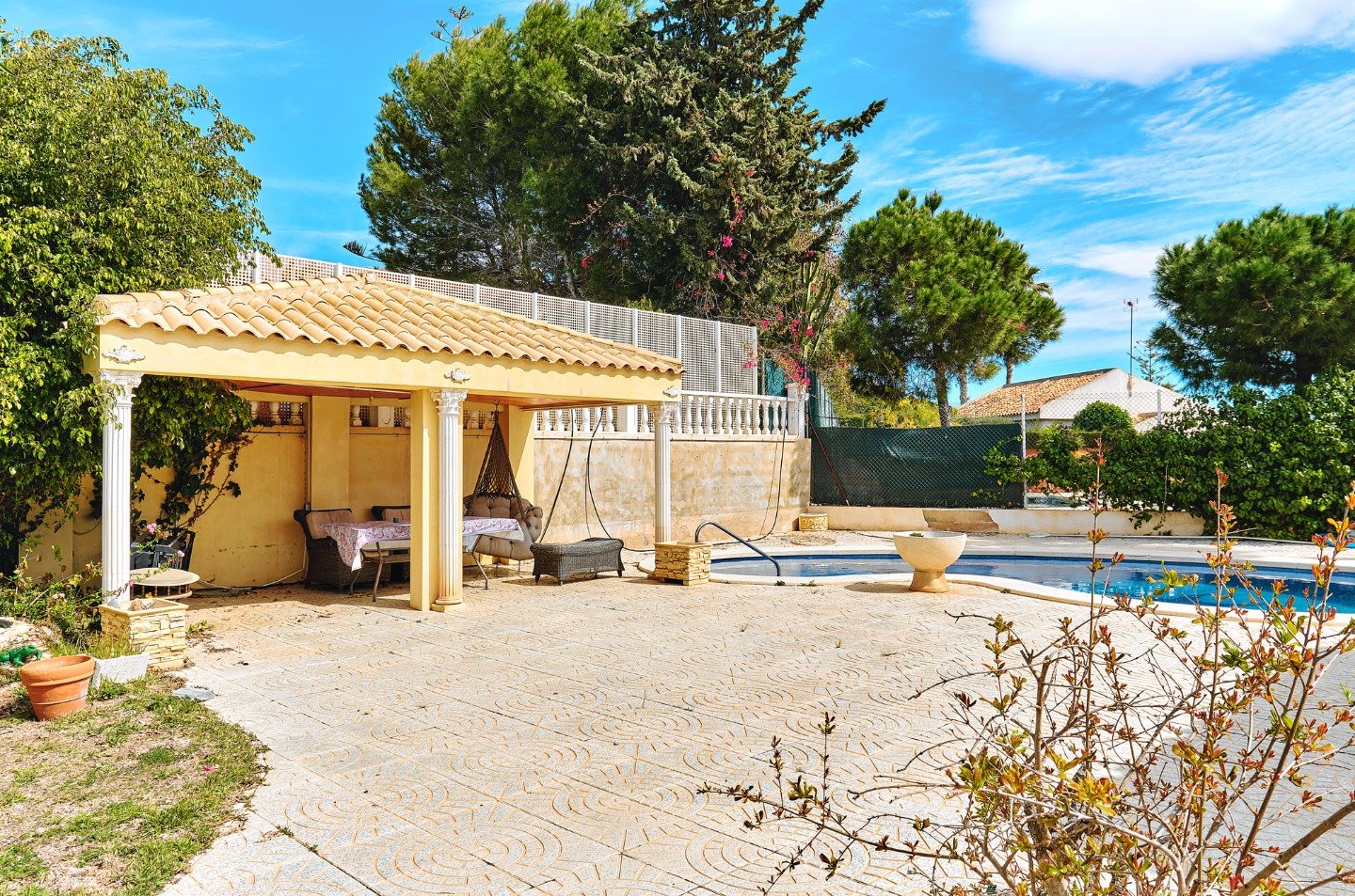 Villa a Dehesa De Campoamor, Alicante, Spagna 4 camere da letto, 350 mq. N° 80936