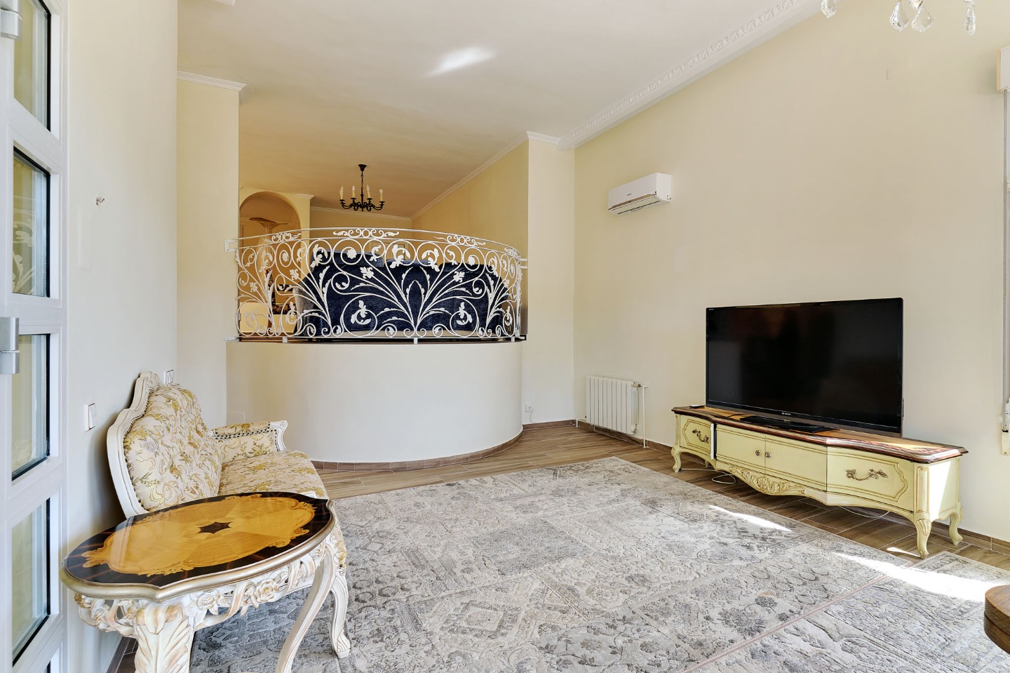 Villa a Dehesa De Campoamor, Alicante, Spagna 4 camere da letto, 350 mq. N° 80936