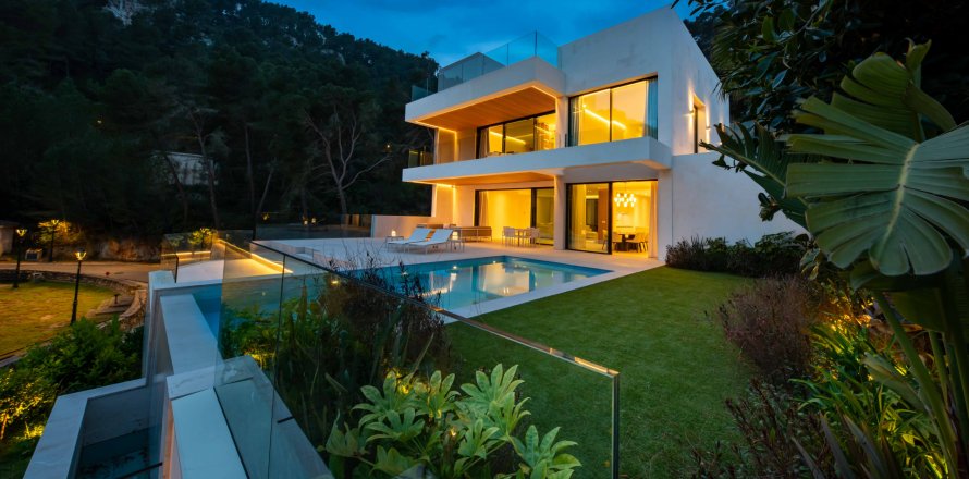 Villa Son Vida, Mallorca, Spagna 5 camere da letto, 650 mq. N° 112007