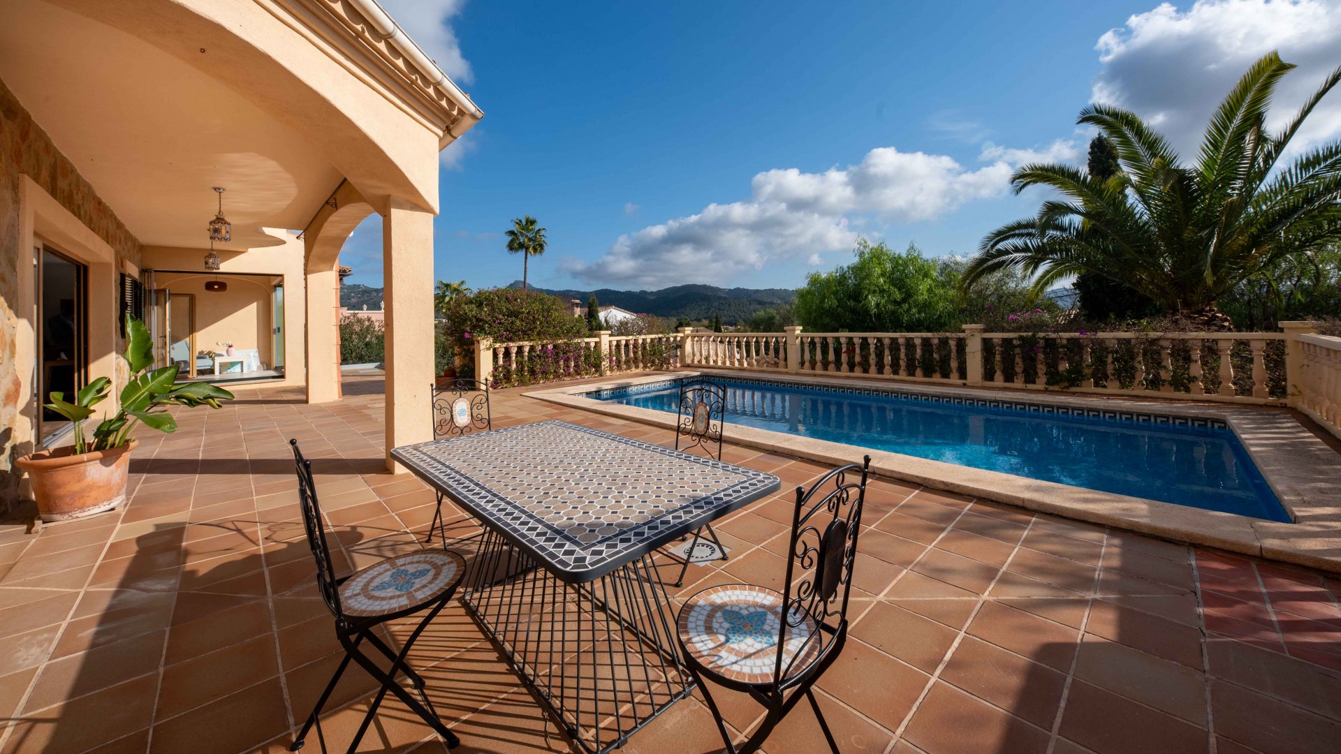 Villa à Es Capdella, Mallorca, Espagne 3 chambres, 346 m2 No. 111939