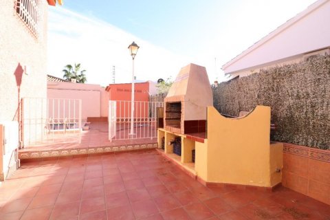 Villa for sale Alicante, Spain 5 bedrooms, 227 sq.m. No. 115638 - photo 23