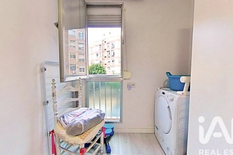 Apartment for sale in Tarragona, Spain 3 bedrooms, 82 sq.m. No. 184766 - photo 17