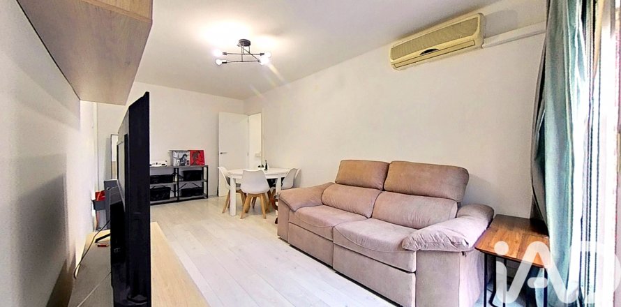 Apartment in Tarragona, Spain 3 bedrooms, 82 sq.m. No. 184766