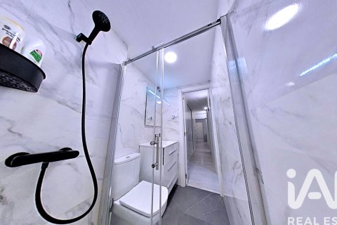 Apartment for sale in Tarragona, Spain 3 bedrooms, 82 sq.m. No. 184766 - photo 22