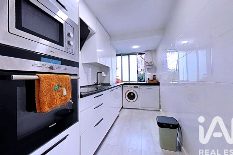 Apartment for sale in Tarragona, Spain 3 bedrooms, 82 sq.m. No. 184766 - photo 6