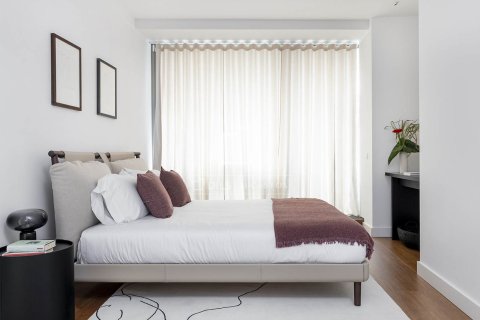 Huoneisto myytävänä Barcelona, Espanja, 3 makuuhuonetta, 185 m2 No. 164333 - kuva 16