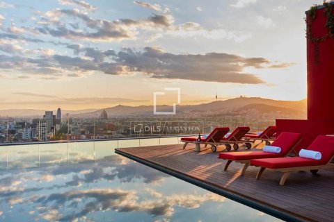 Huoneisto myytävänä Barcelona, Espanja, 1 makuuhuone, 100 m2 No. 164332 - kuva 7