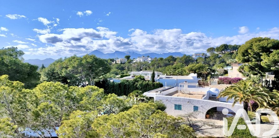 Casa a Altea, Alicante, Spagna 4 camere da letto, 484 mq. N° 173080